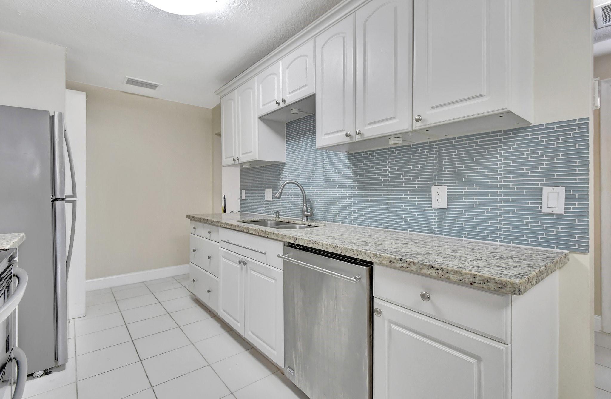 21810 Cypress Cir C