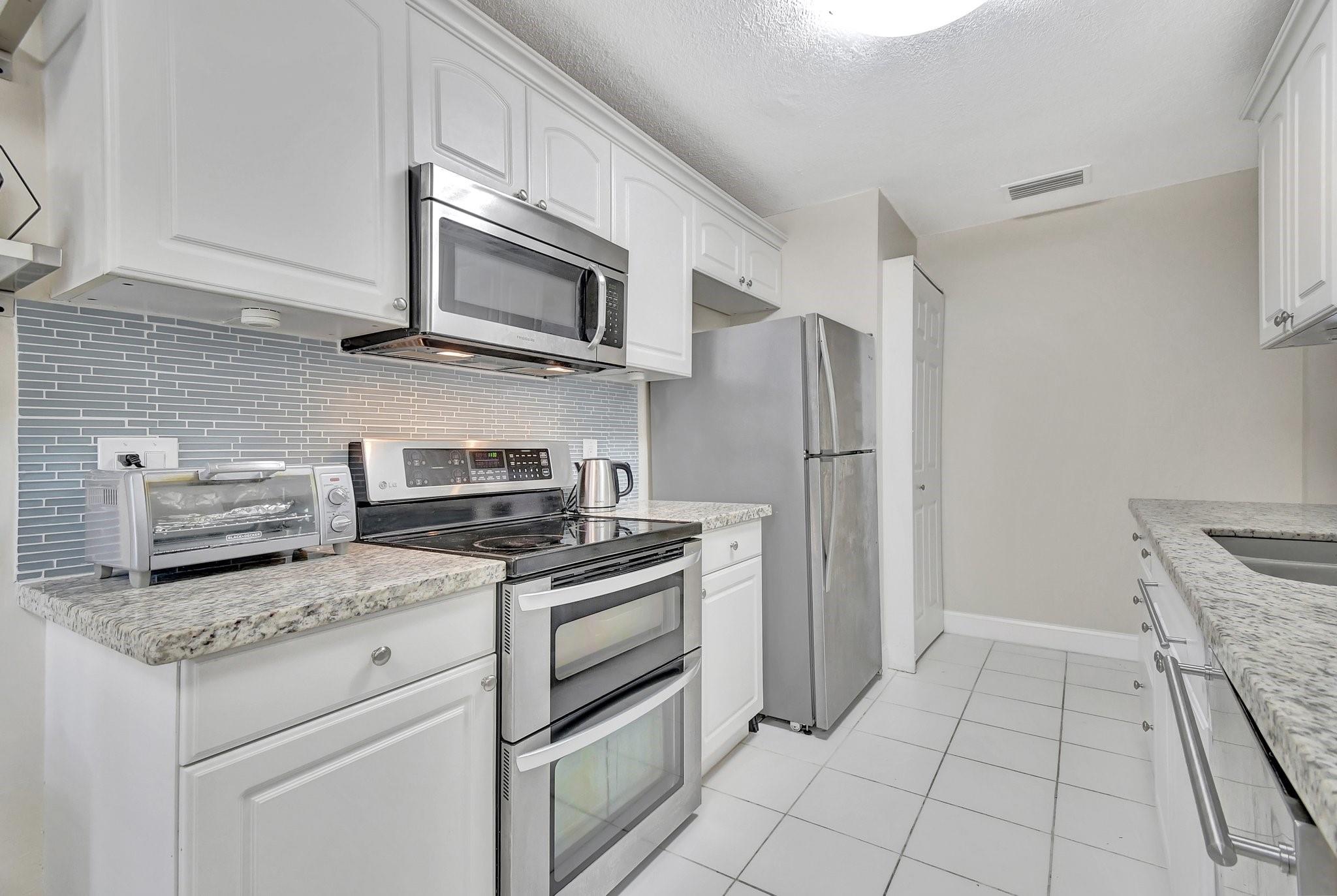 21810 Cypress Cir C