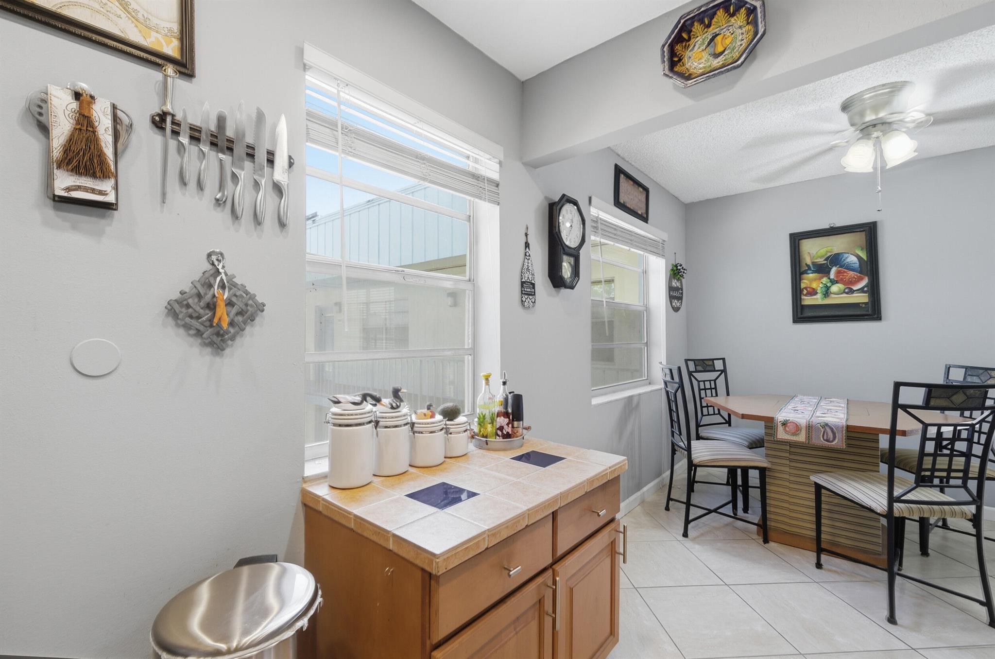 KINGS POINT NORMANDY COND - Residential