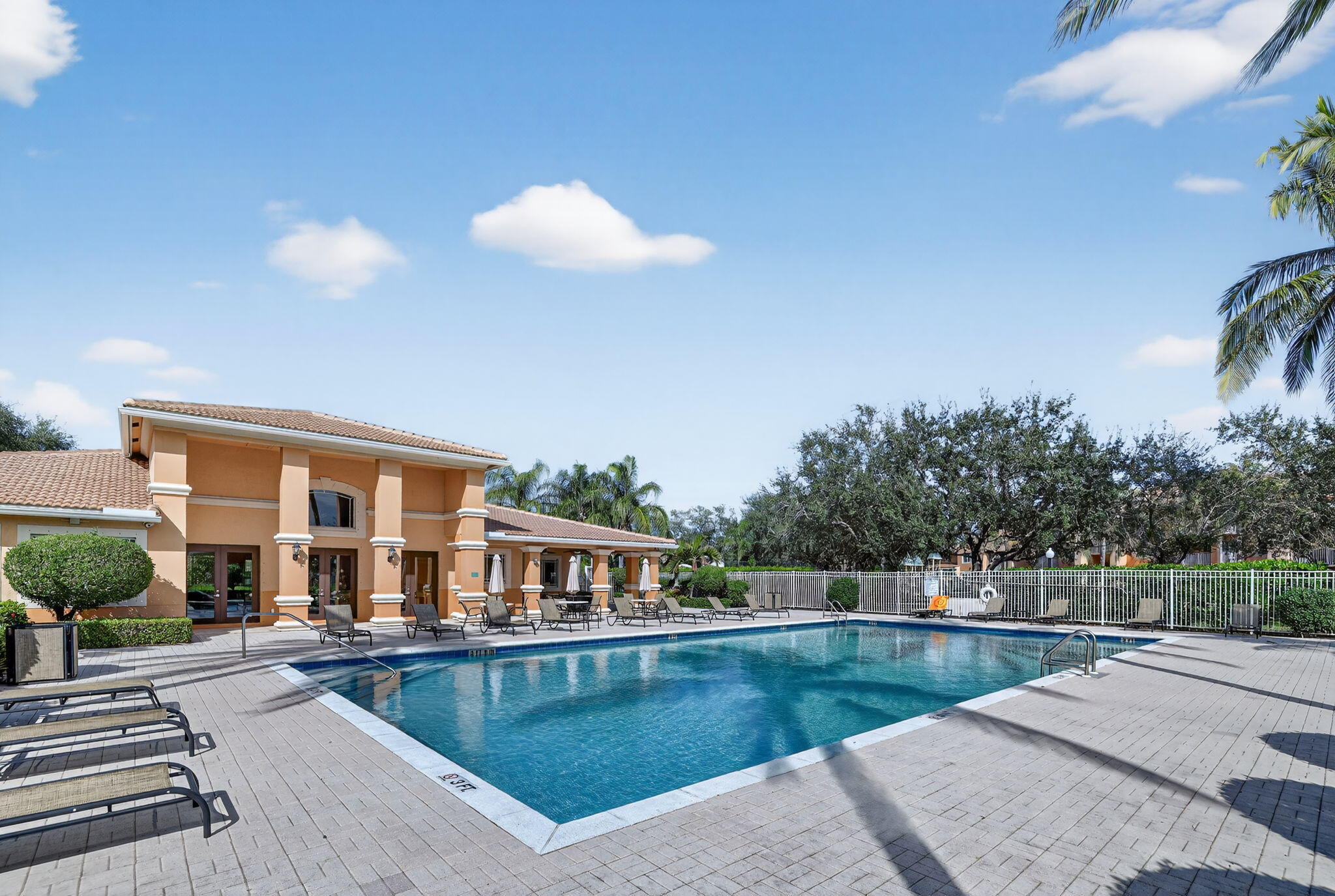 THE CLUB AT ST LUCIE WEST - Residential