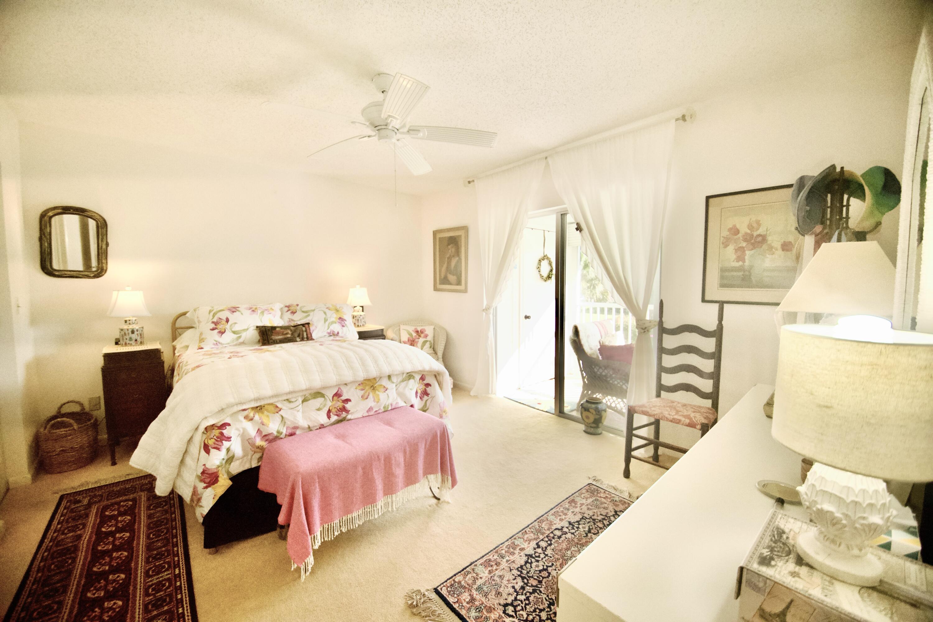 The Little Club - Residential