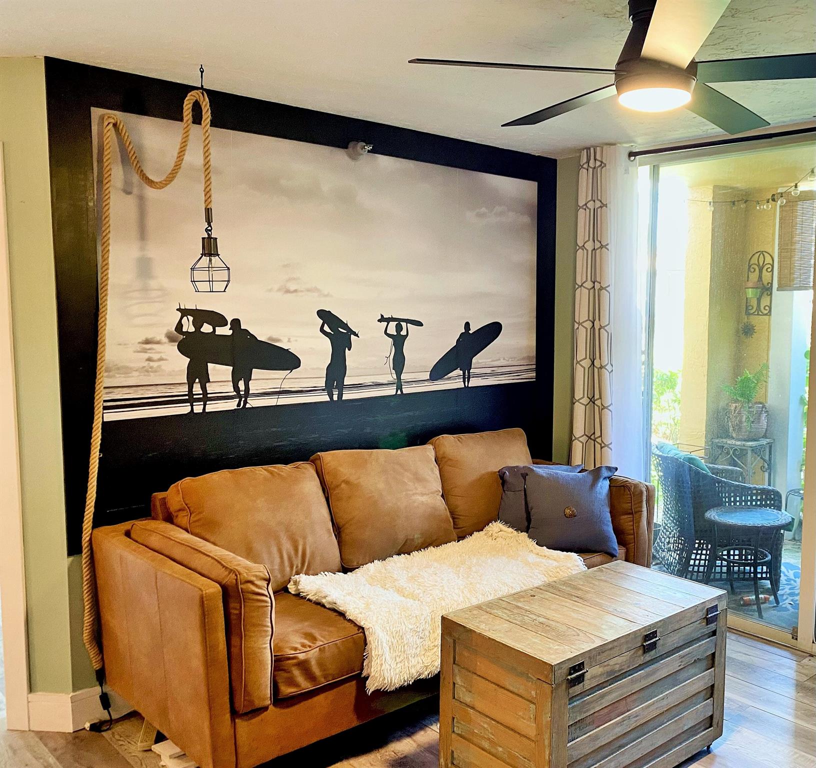 YACHT CLUB ON THE INTRACO - Residential