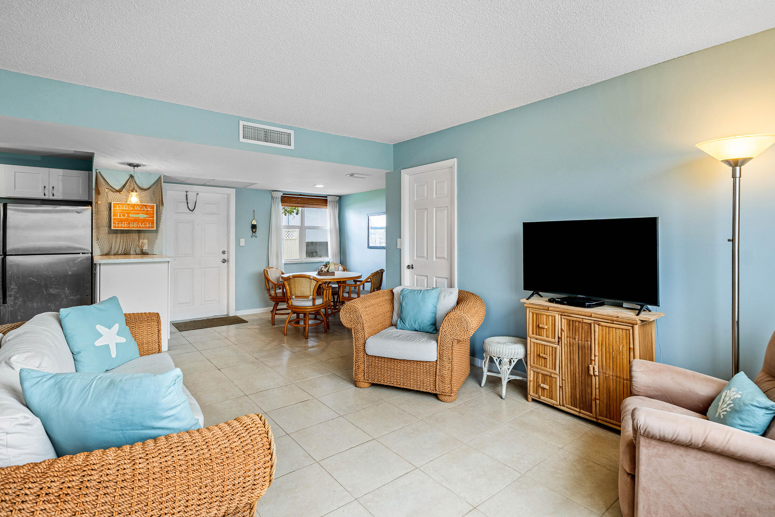 1820 New Palm Way 103