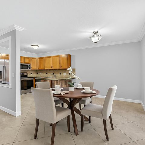 1590 Forest Lakes Circle B West Palm Beach FL 33406