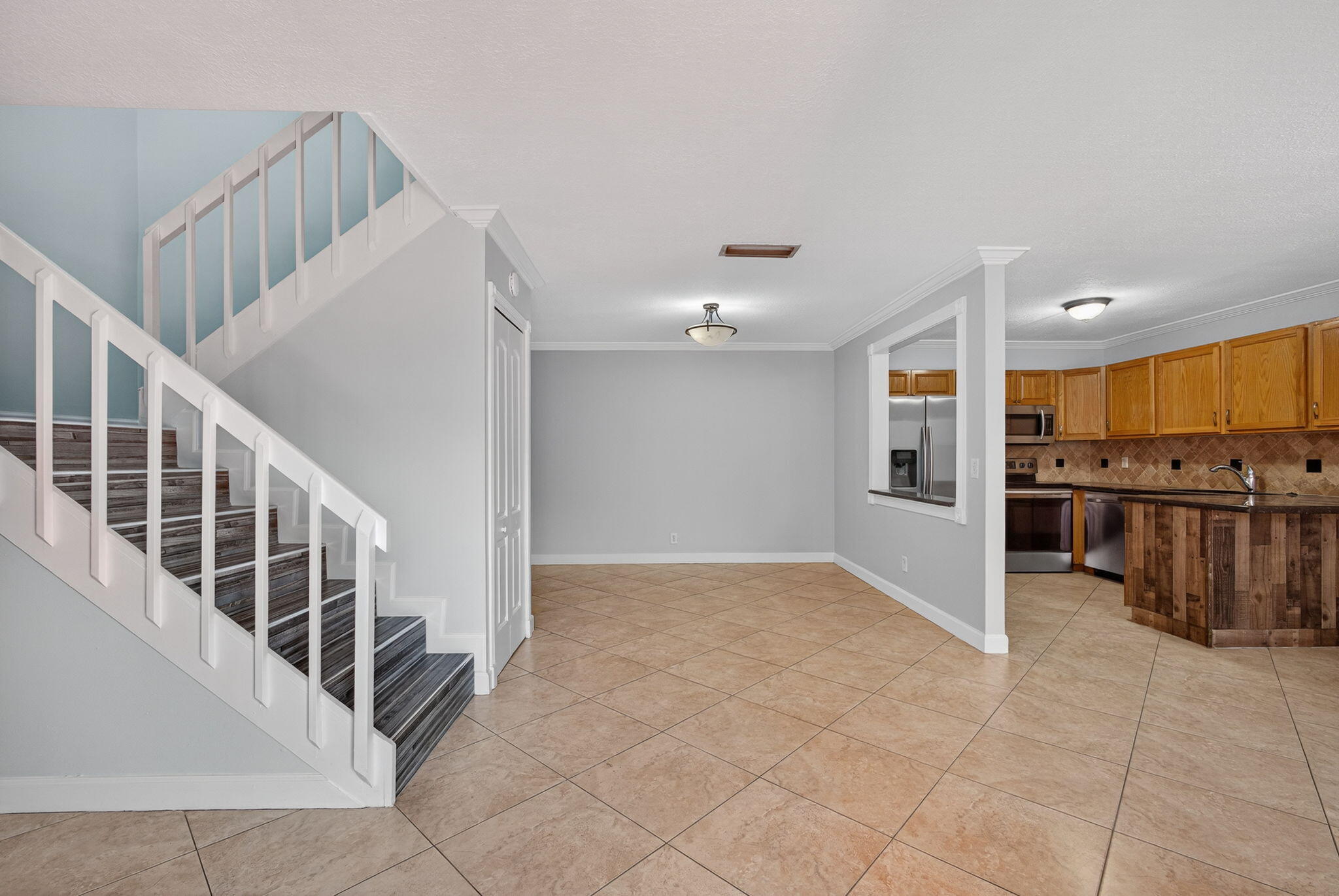 1590 Forest Lakes Circle B