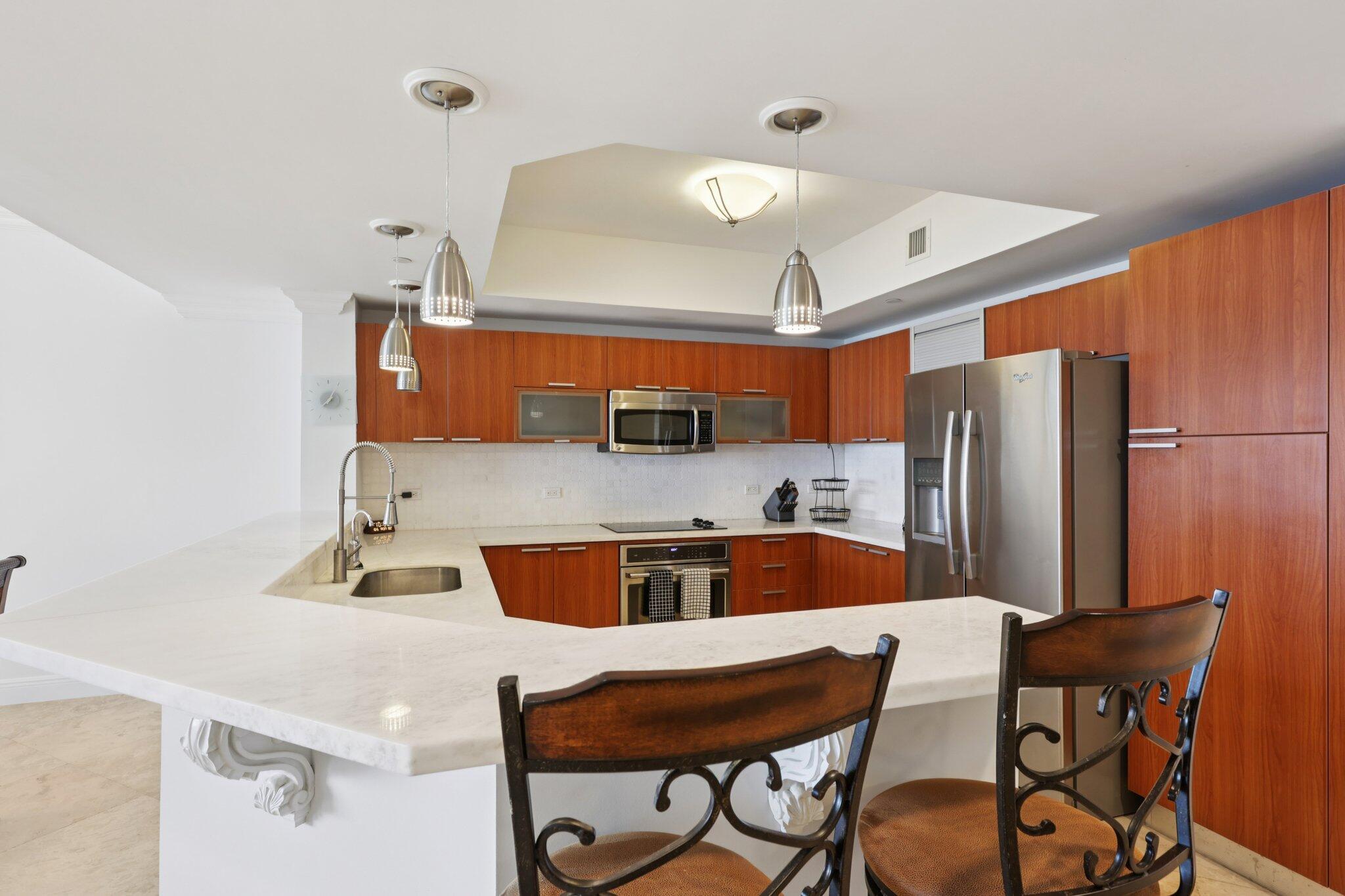 MARINA GRANDE RIVIERA BEA - Residential