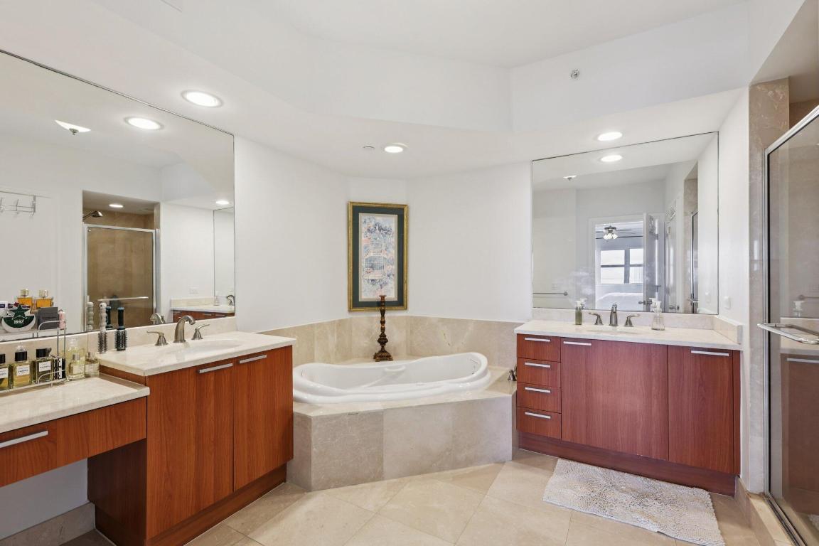 MARINA GRANDE RIVIERA BEACH CONDO - Residential