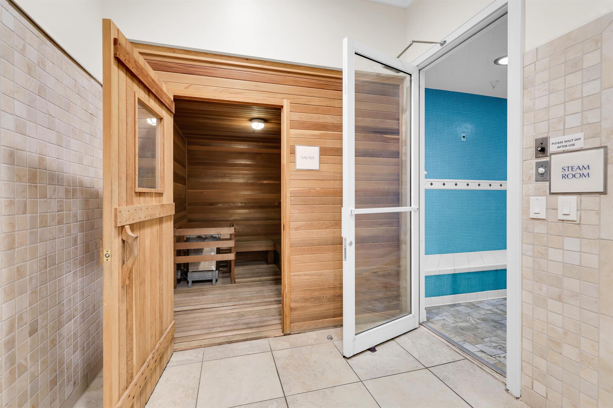 MARINA GRANDE RIVIERA BEA - Residential