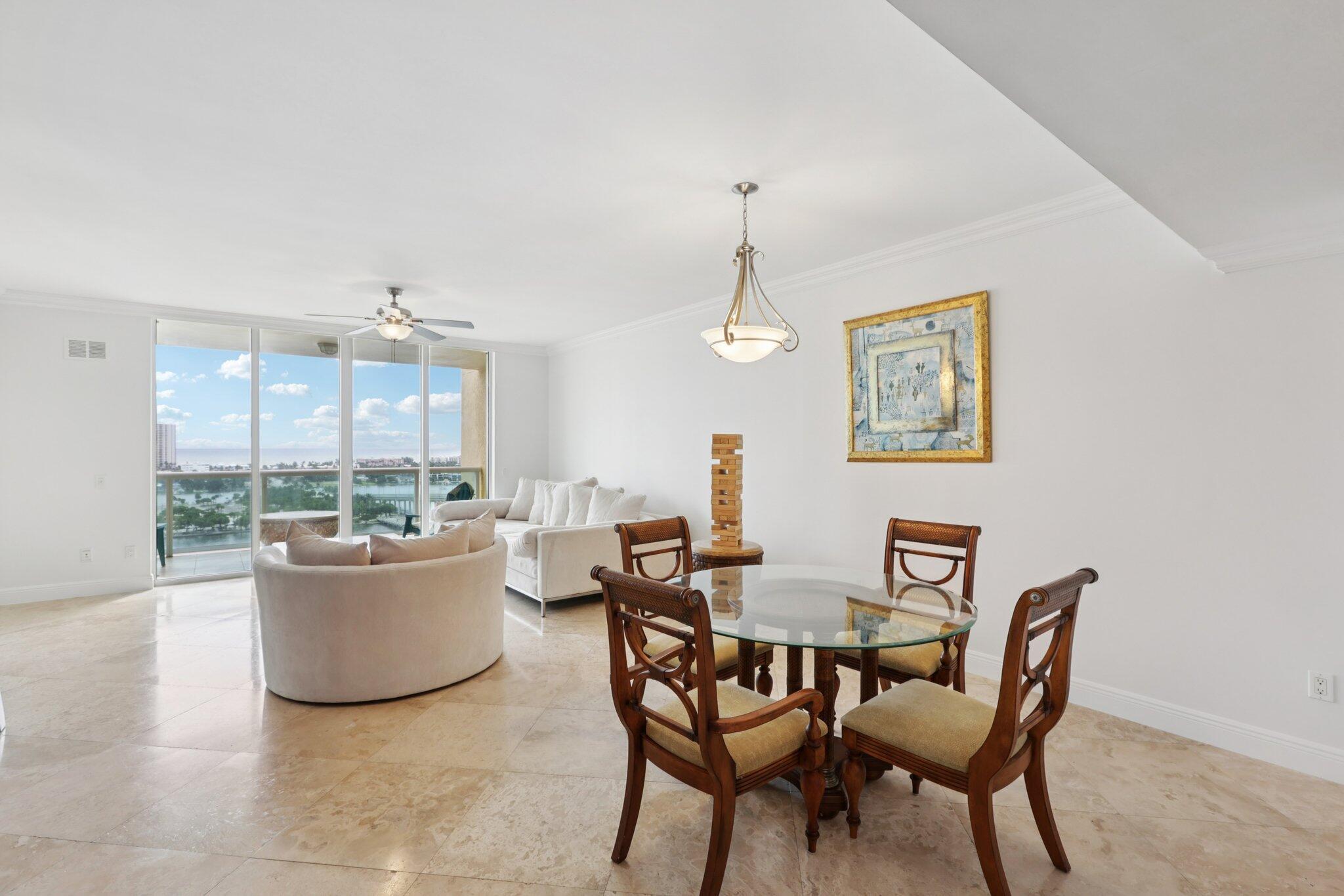 MARINA GRANDE RIVIERA BEA - Residential