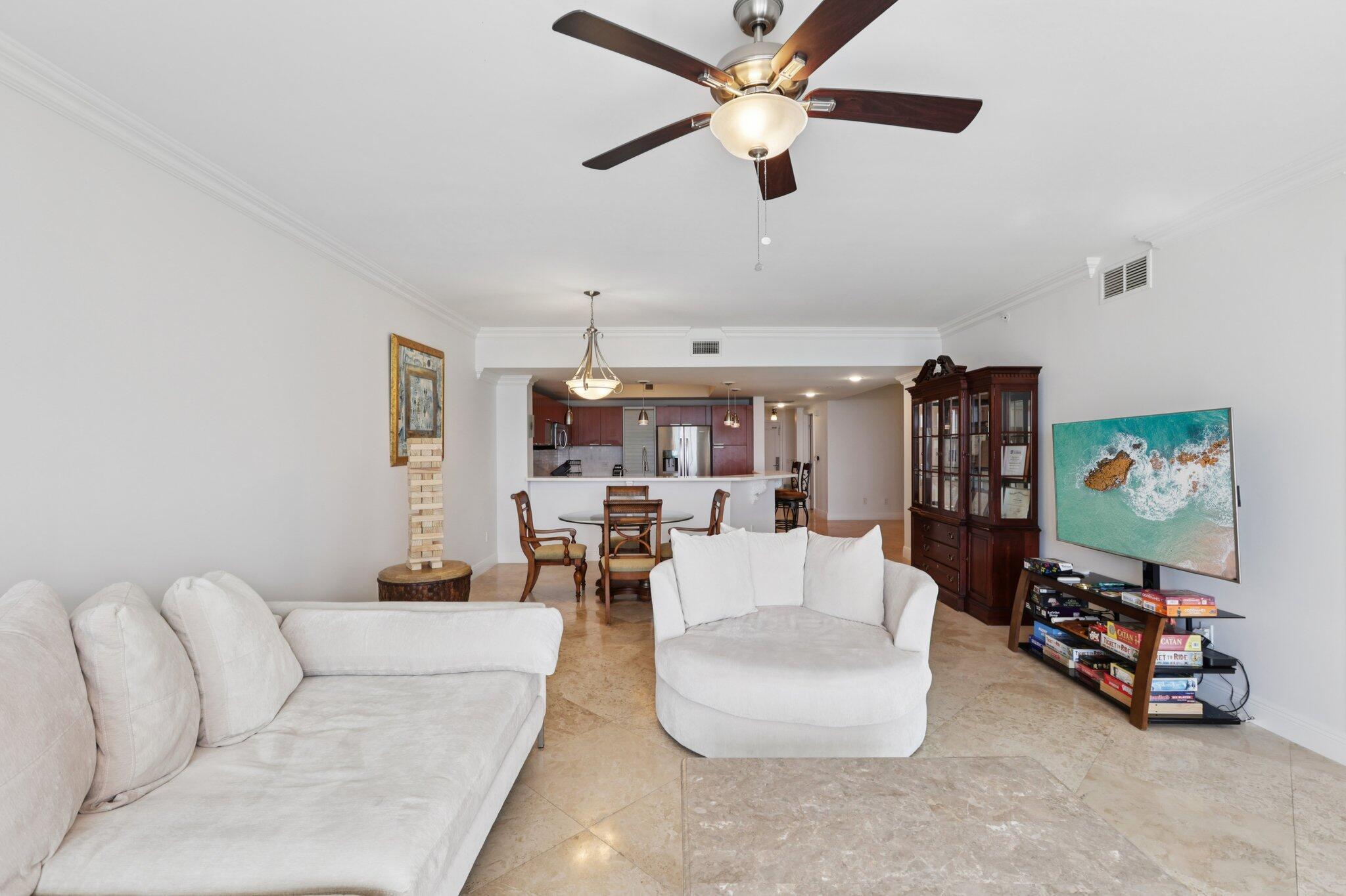 MARINA GRANDE RIVIERA BEA - Residential