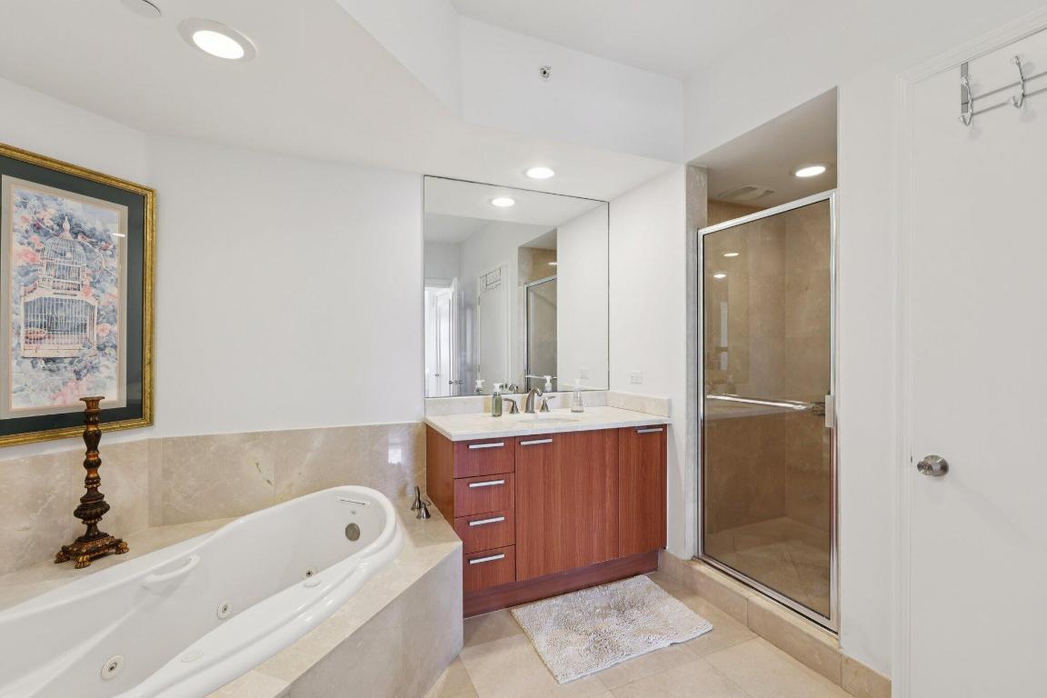 MARINA GRANDE RIVIERA BEACH CONDO - Residential