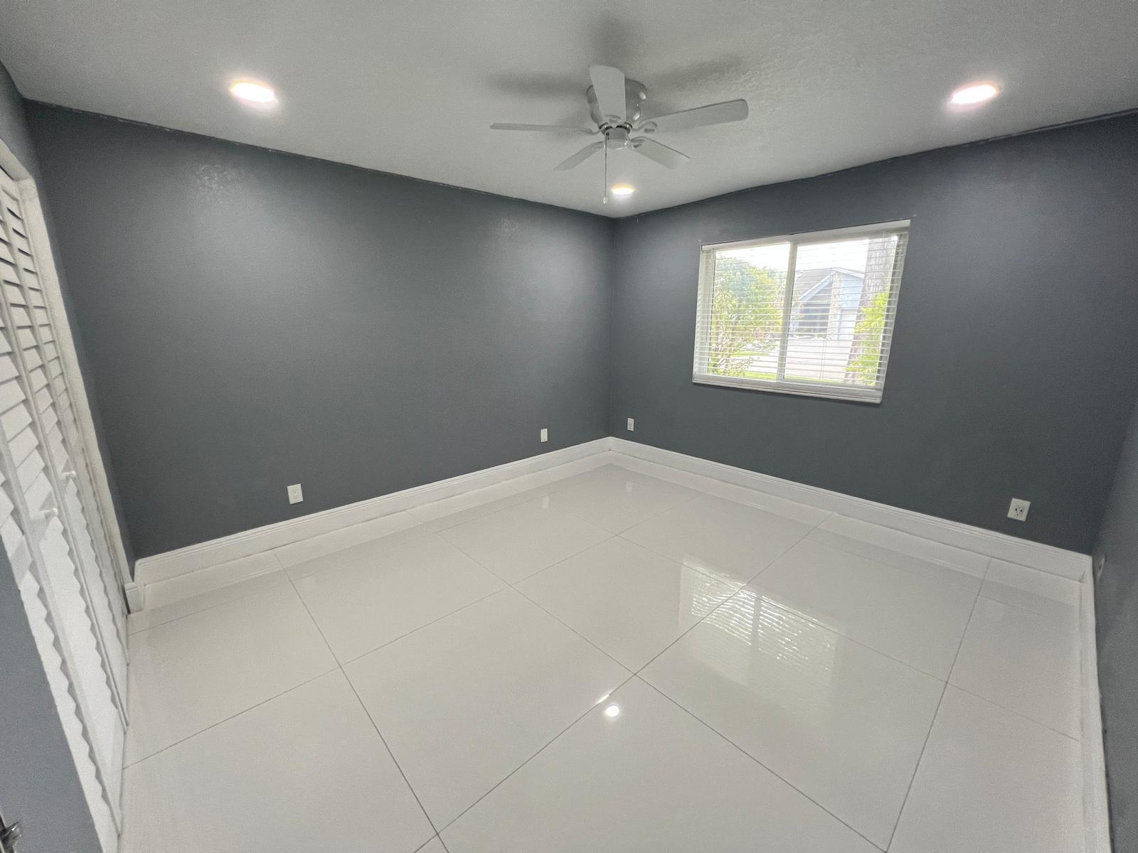 BOULEVARD WOODS NORTH - Residential Lease