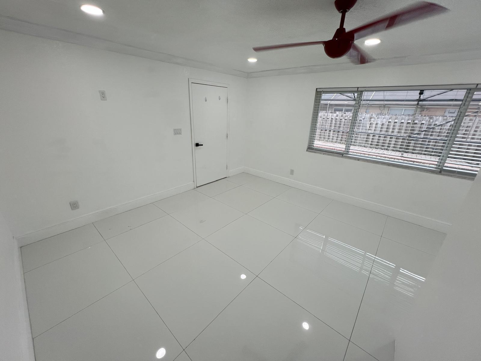 BOULEVARD WOODS NORTH - Residential Lease