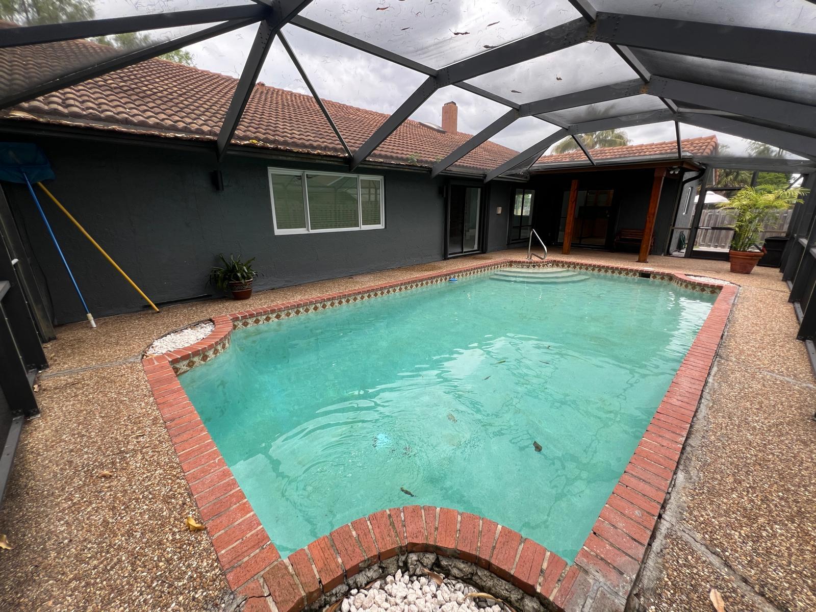 BOULEVARD WOODS NORTH - Residential Lease