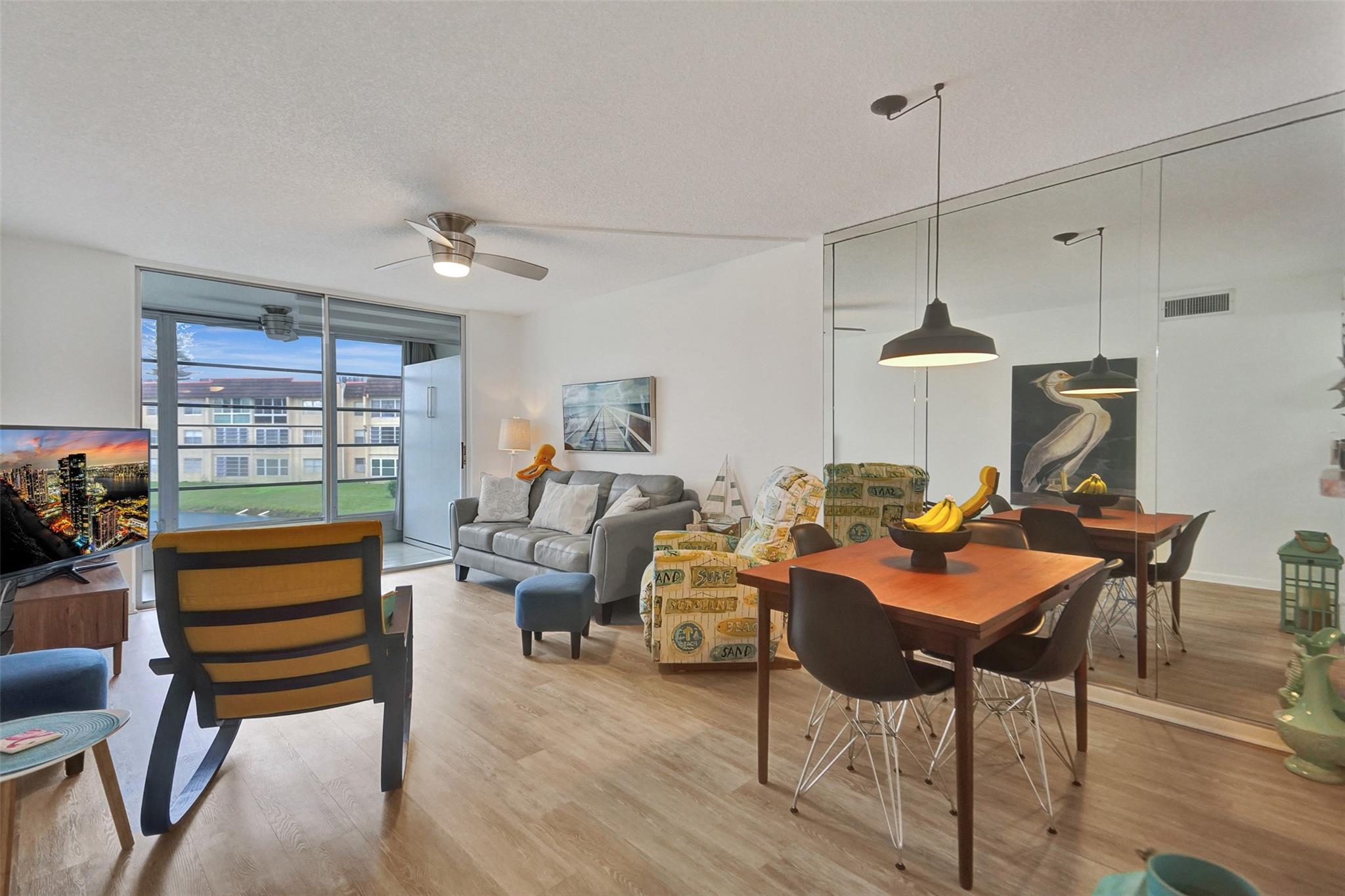 Sunrise Lakes - Residential