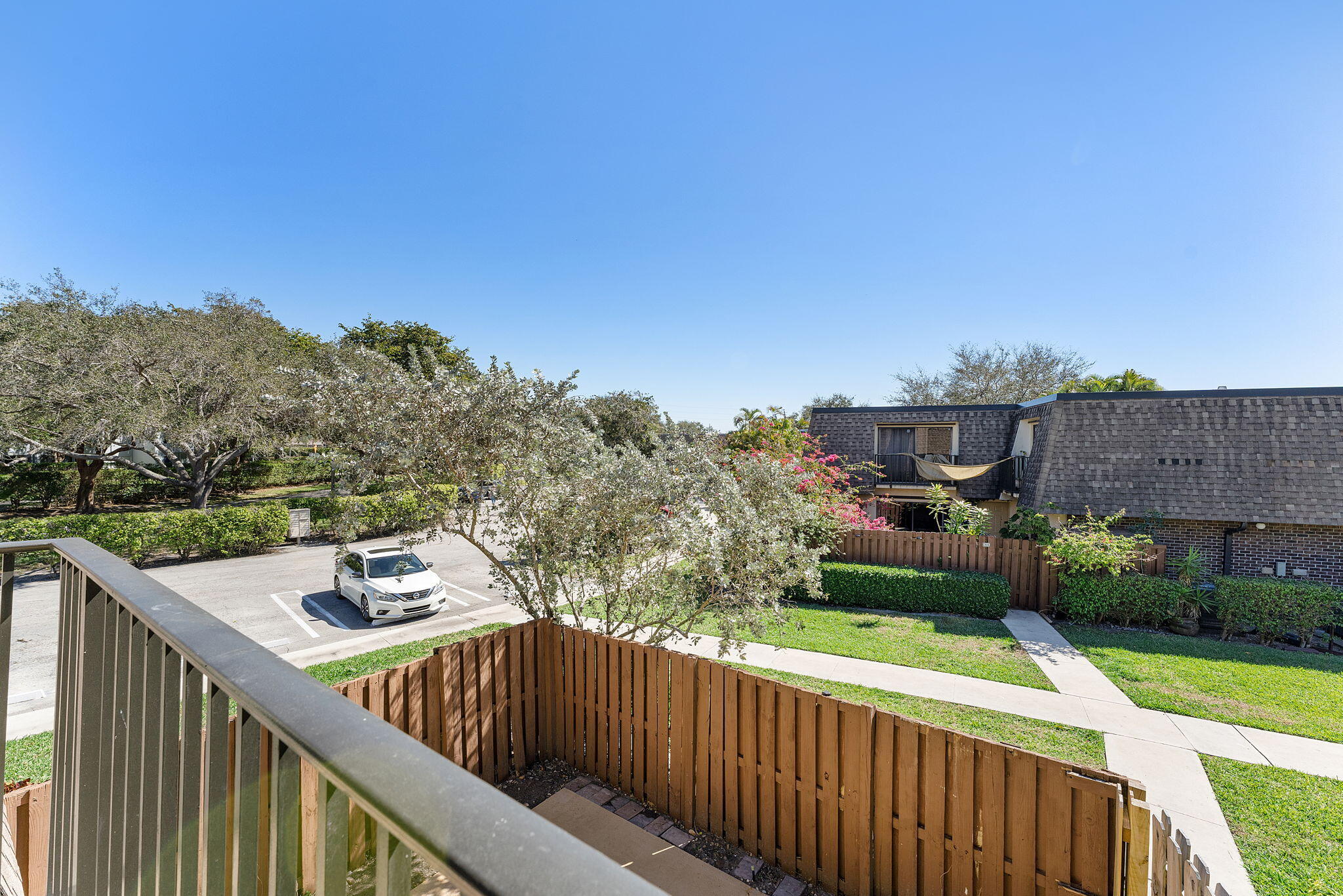 DELRAY OAKS WEST CONDO - Residential Lease