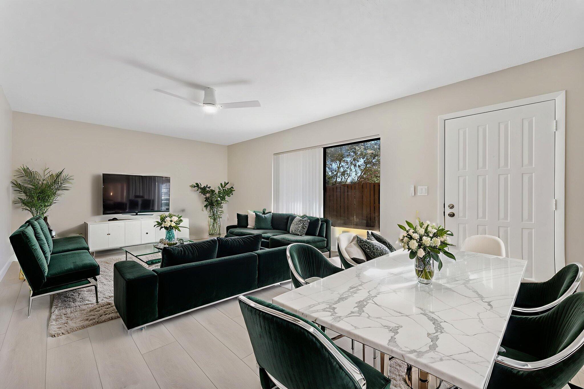 DELRAY OAKS WEST CONDO - Residential Lease