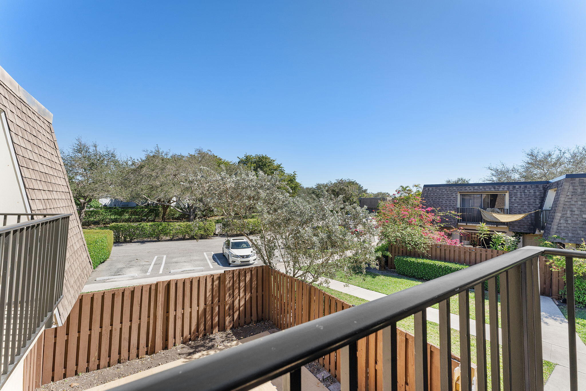 DELRAY OAKS WEST CONDO - Residential Lease