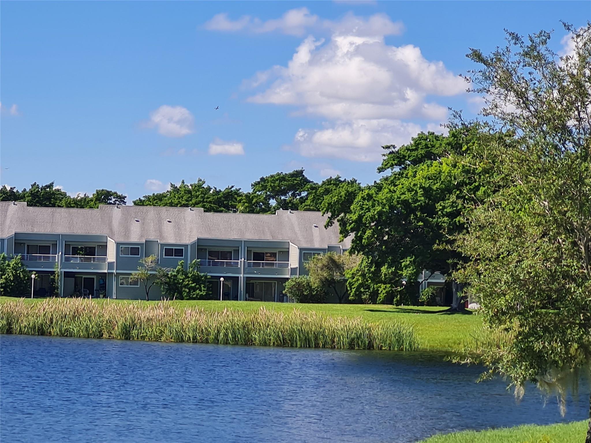 Summer Lake Condo - Residential Lease