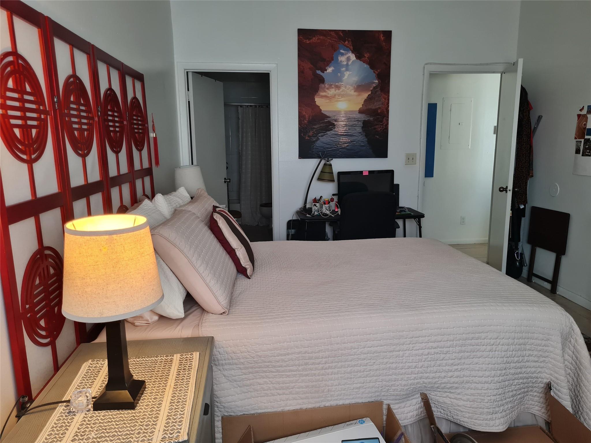 Summer Lake Condo - Residential Lease