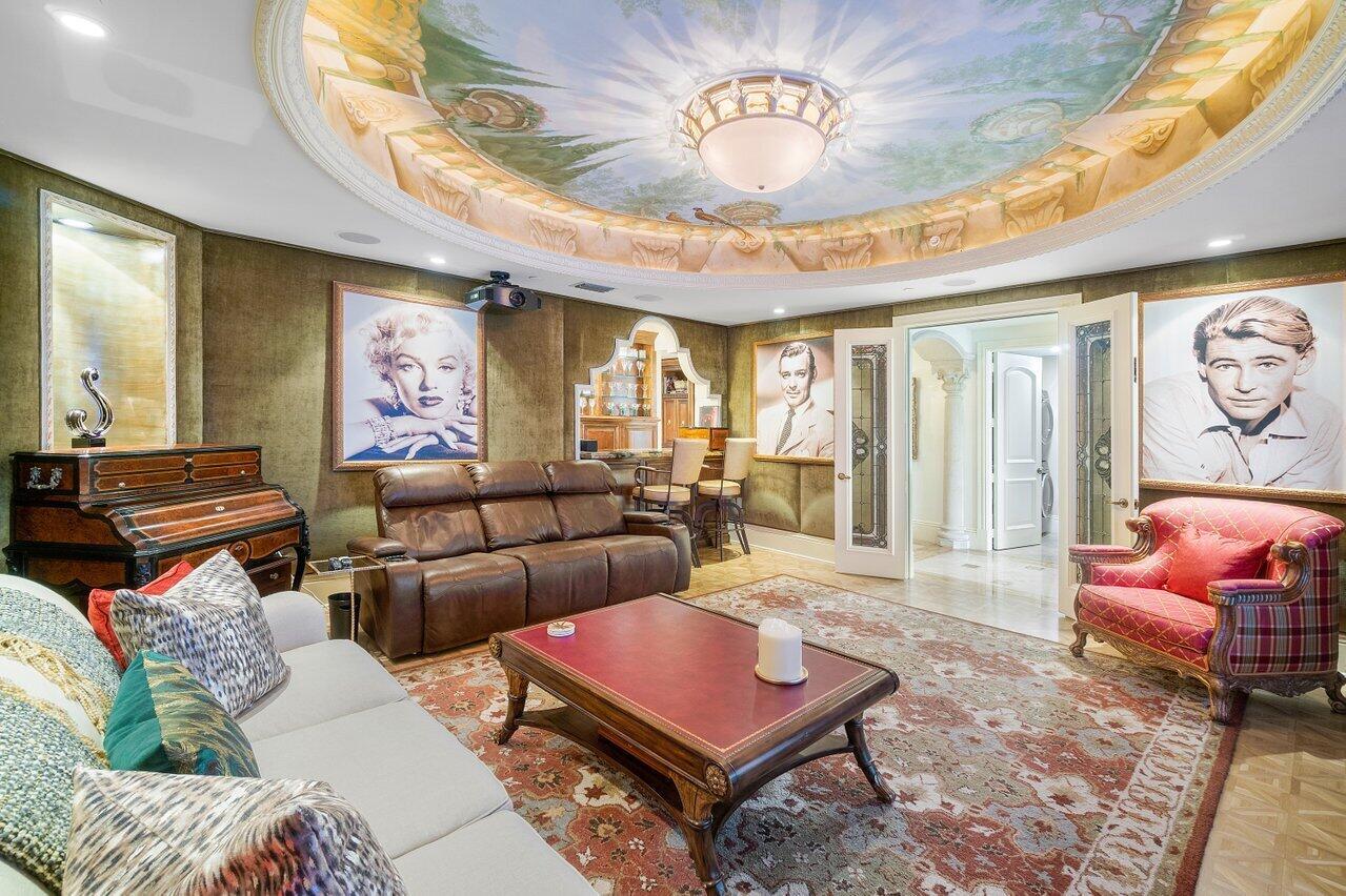 MIZNER GRAND CONDO - Residential