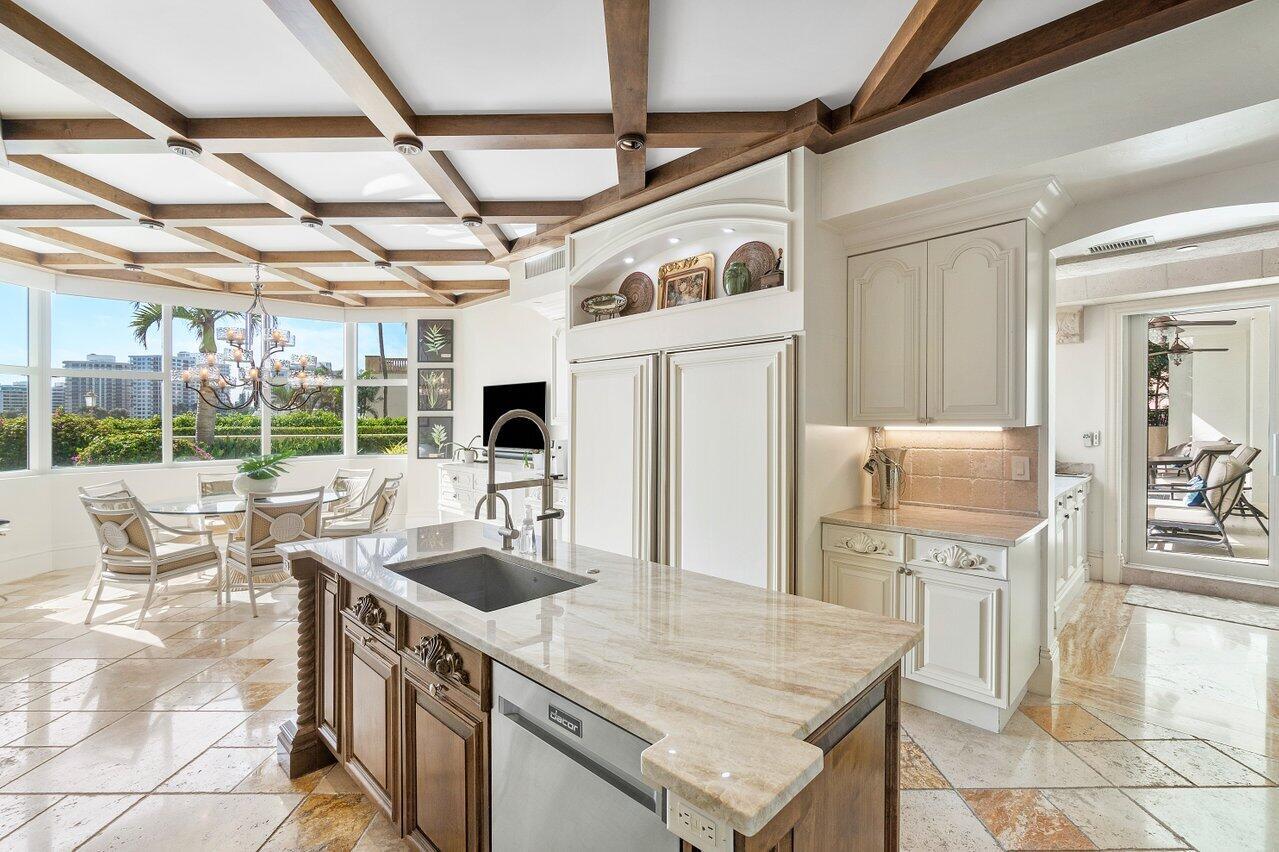 MIZNER GRAND CONDO - Residential