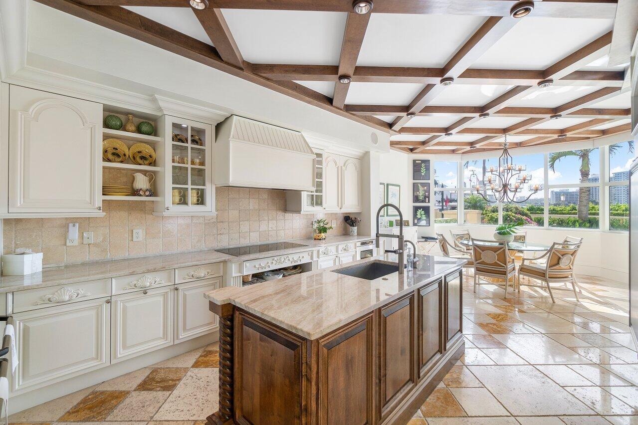 MIZNER GRAND CONDO - Residential