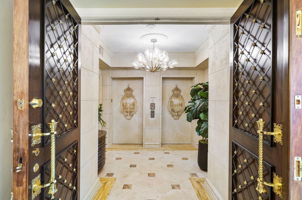 MIZNER GRAND CONDO - Residential