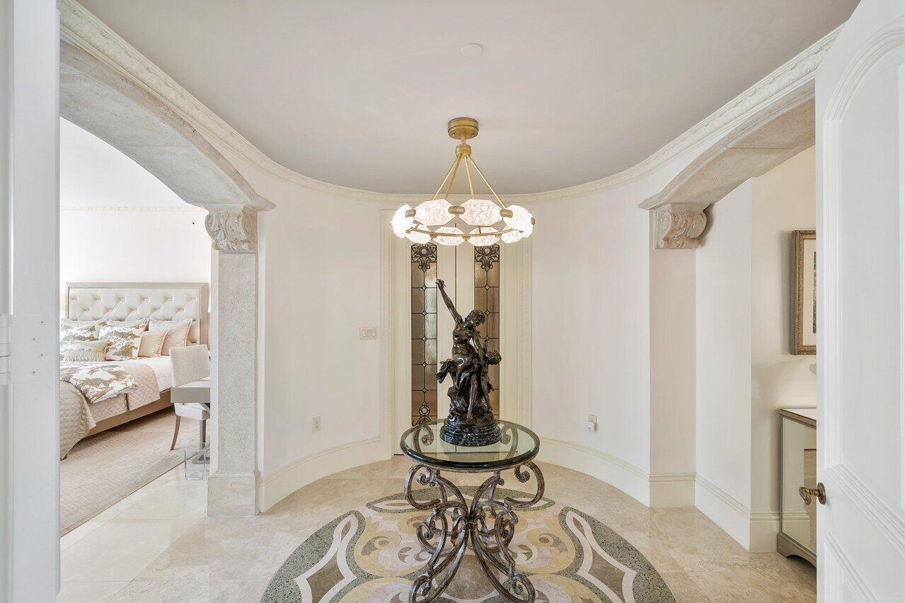 MIZNER GRAND CONDO - Residential