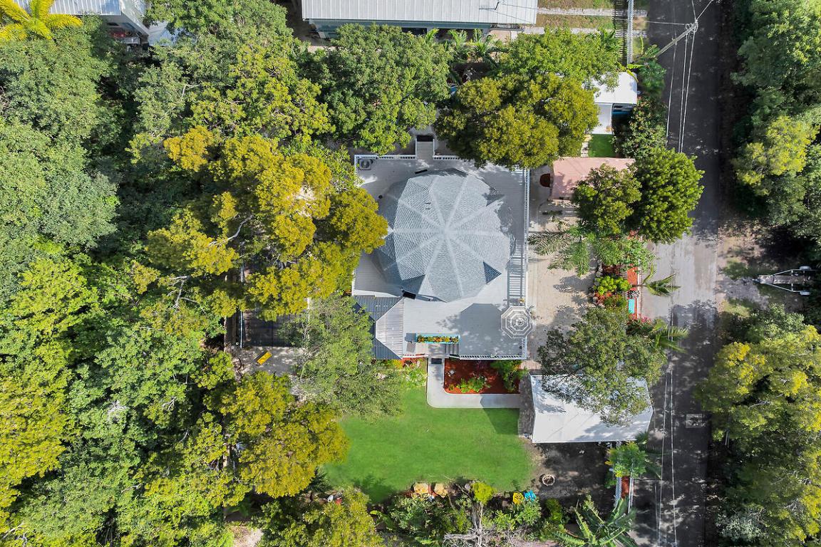 THOMPSON SUB - Residential