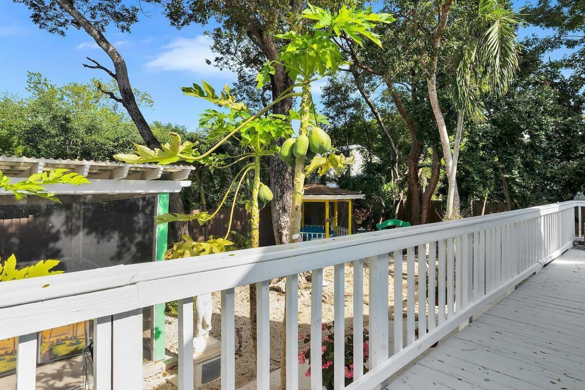 THOMPSON SUB - Residential