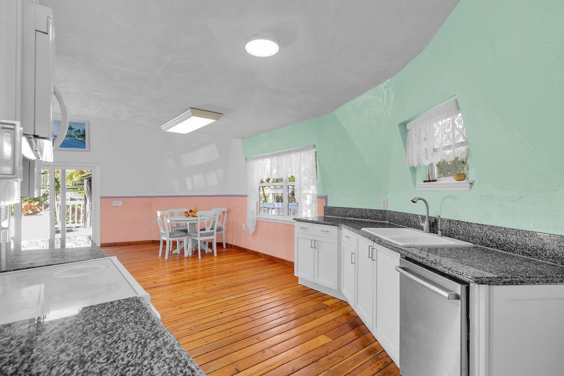 THOMPSON SUB - Residential