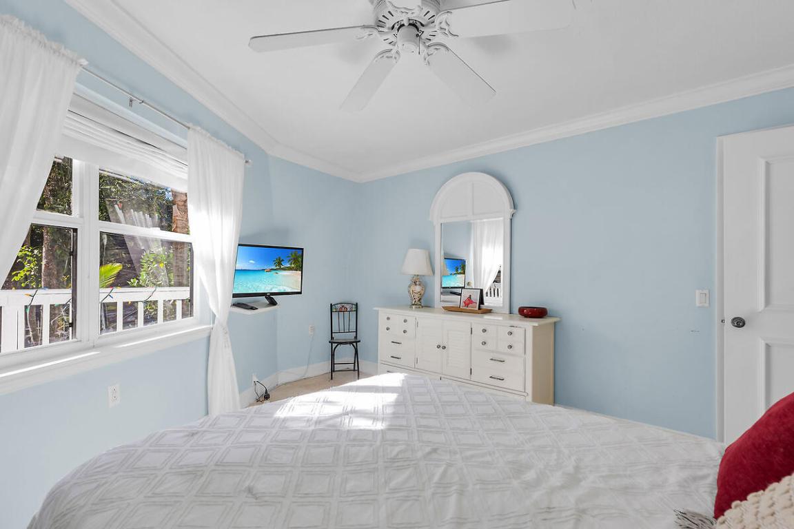 THOMPSON SUB - Residential