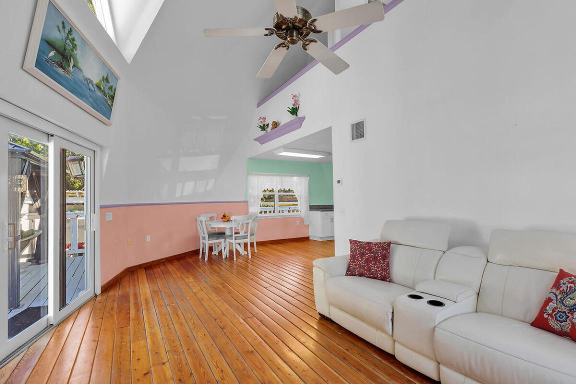 THOMPSON SUB - Residential