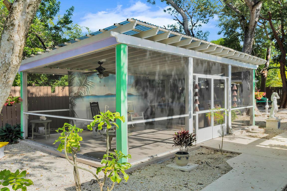 THOMPSON SUB - Residential