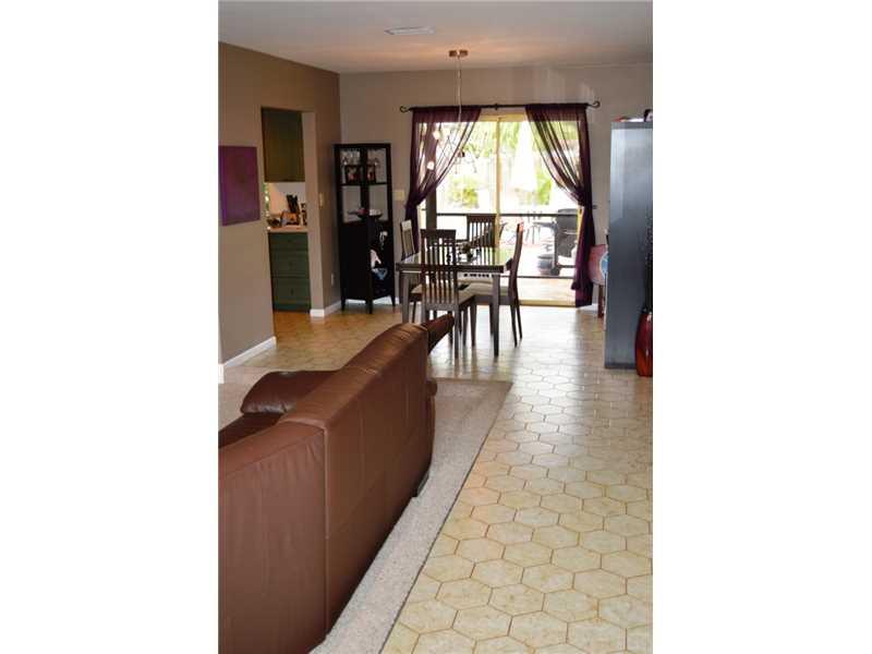 HOLLYWOOD HILLS AMEN PLAT - Residential