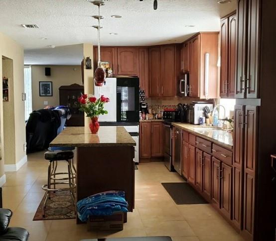 Kensington South 155-15 B - Residential