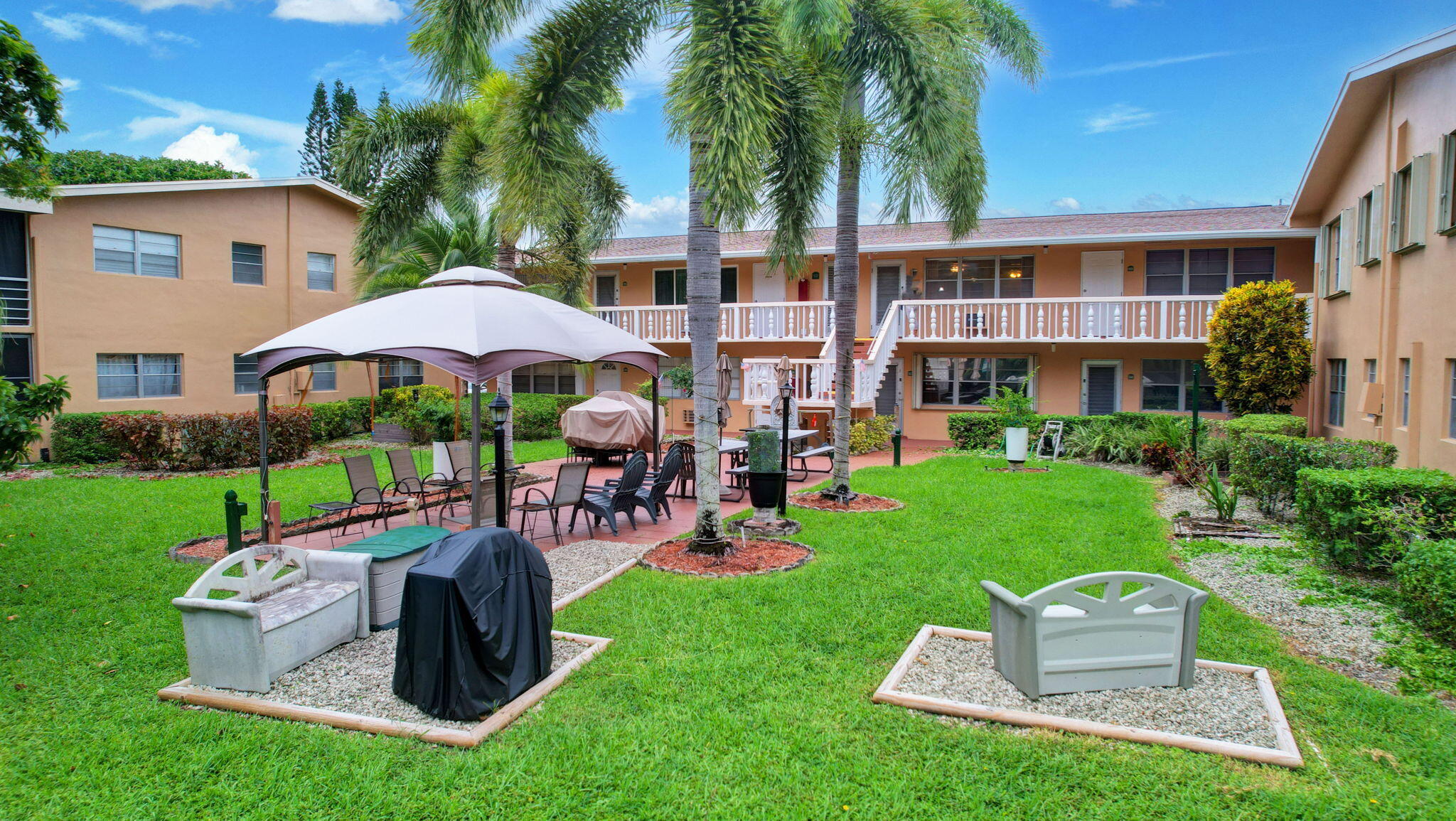 CAMDEN CONDOS - Residential