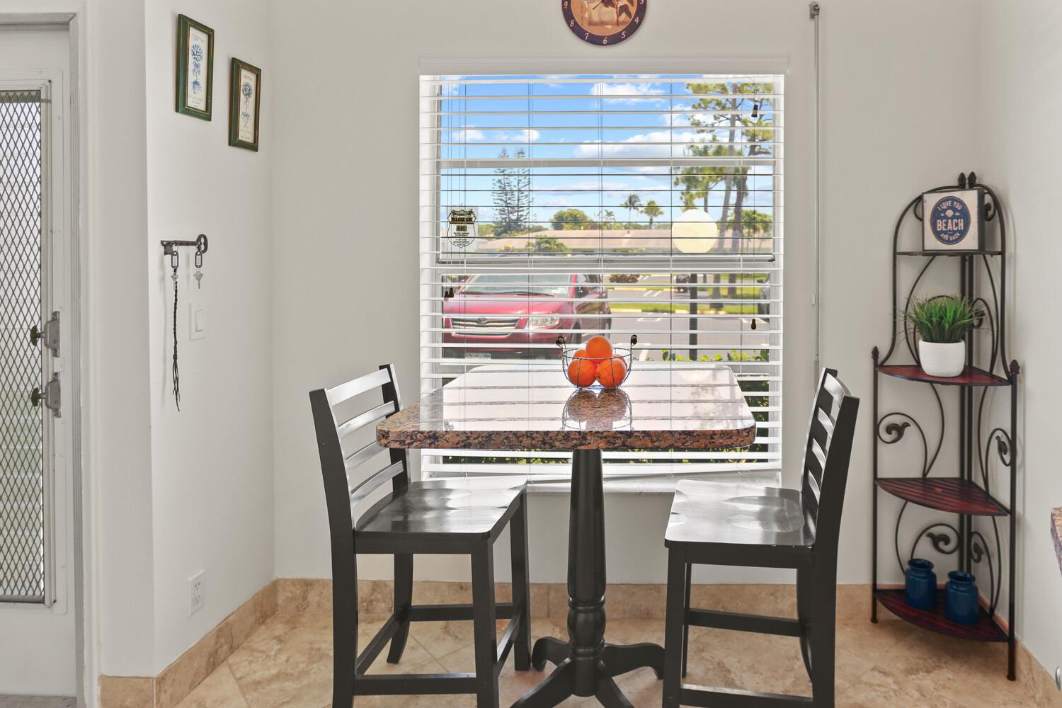 1041 Orange Terrace 102
