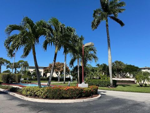 Tiny photo for 2811 Garden Drive S #101, Lake Worth, FL 33461 (MLS # R11138673)
