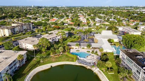 Tiny photo for 2811 Garden Drive S #101, Lake Worth, FL 33461 (MLS # R11138673)