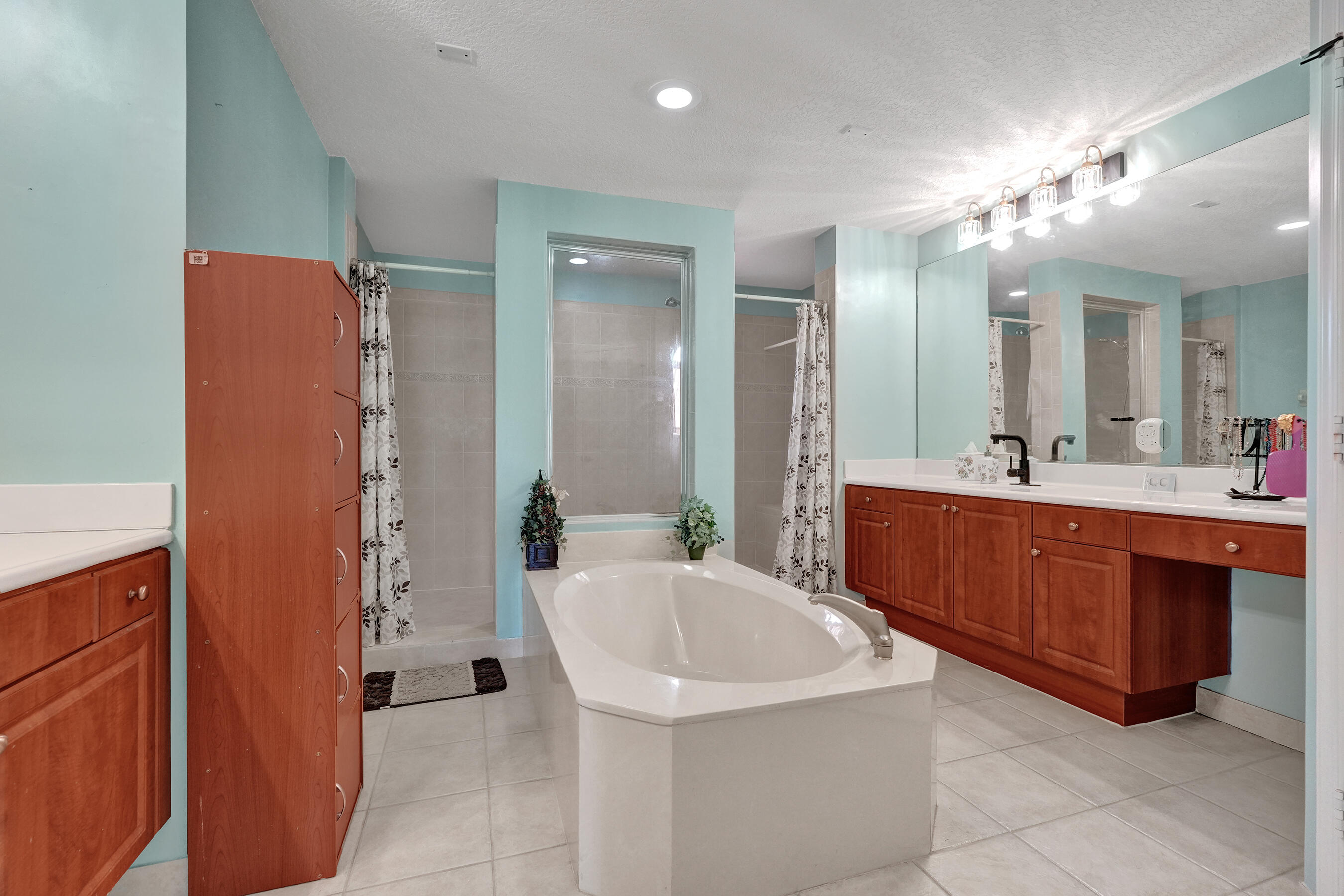 RENAISSANCE SEC 8 - Residential