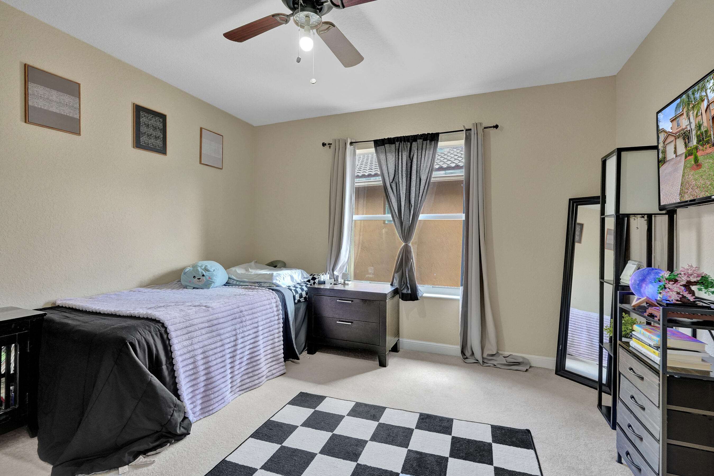 RENAISSANCE SEC 8 - Residential