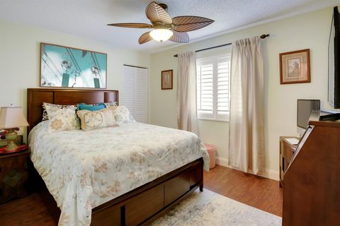 Condominium in West Palm Beach FL 4969 Sable Pine Circle Cir 14.jpg