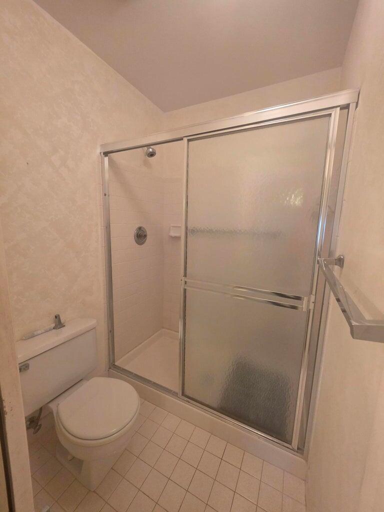 LUCERNE POINTE ONE,TWO,TH - Residential
