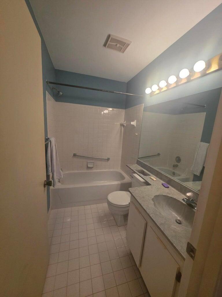 LUCERNE POINTE ONE,TWO,TH - Residential
