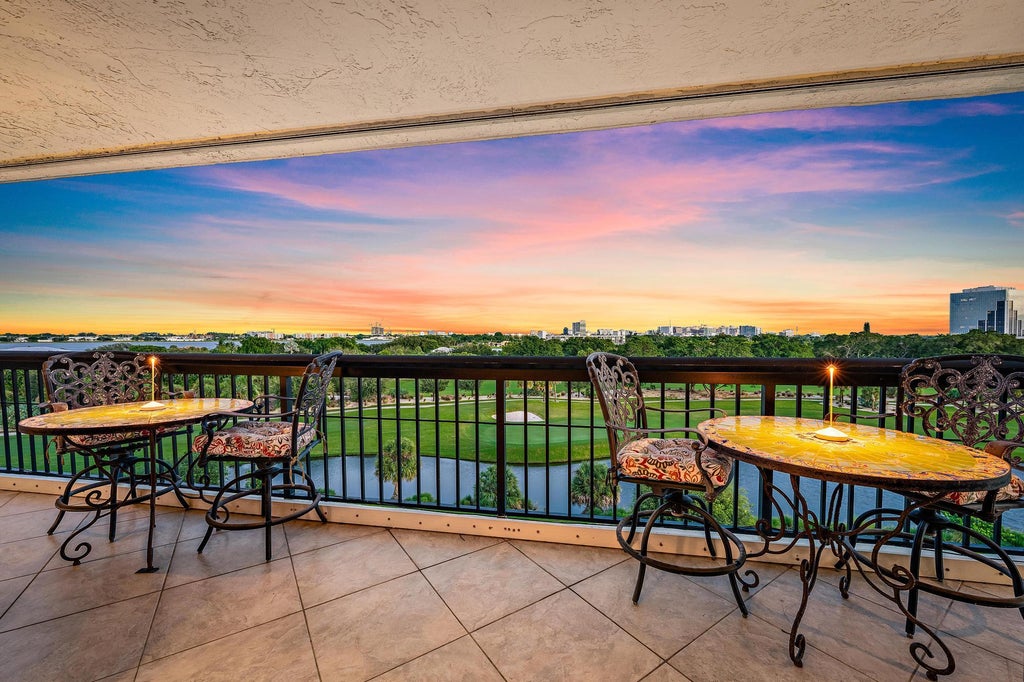 Photo of 1900 CONSULATE Place #503, West Palm Beach, FL 33401 (MLS # B26091856)