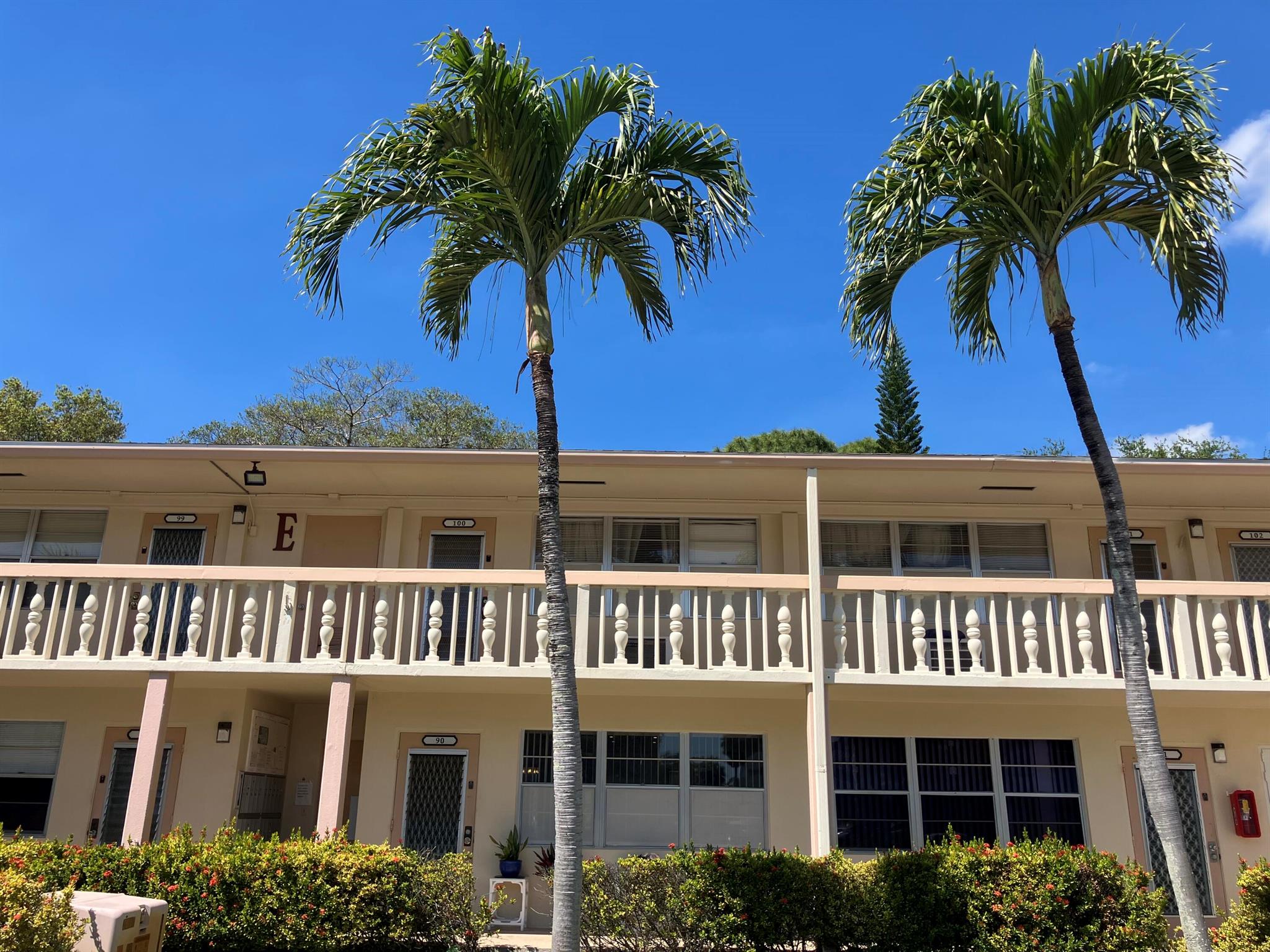 BEAUTIFULL GARDEN VIEW CONDO AT CENTURY VILLAGE- 1/1+BALCONY CAN BE USED AS OFFICE- 2nd FLOOR- FURNITURE INCLUDED/NEGOTIABLE- NEW A/C UNIT AND CEILING FAN IN BEDROOM - CERAMIC/TILE FLOOR- LOTS OF NATURAL LIGHT- LAUNDRY ROOM JUST STEPS AWY ON SAME FLOOR- SHORT DISTANCE TO THE POOL- COMMUNITY OFFRS COMPLIMENTARY BUS TRANSPORTATION, GYM, TENNIS COURSE, BEAUTIFUL WALKING TRAILS SORROUNDED BY NATURE, THEATER, RESTAURANTS AND MUCH MORE ! TRI-RAIL STATION IS AT SHORT DISTANCE, INTERNATIONAL AIRPORT, RESTAURANTS, GOLF COURSES ARE CLOSE BY. GREAT LANDLORD! YOU WILL ENJOY TRULY FLORIDA LIFESTYLE!