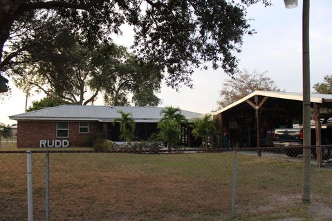 A home in Clewiston