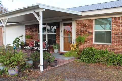 A home in Clewiston